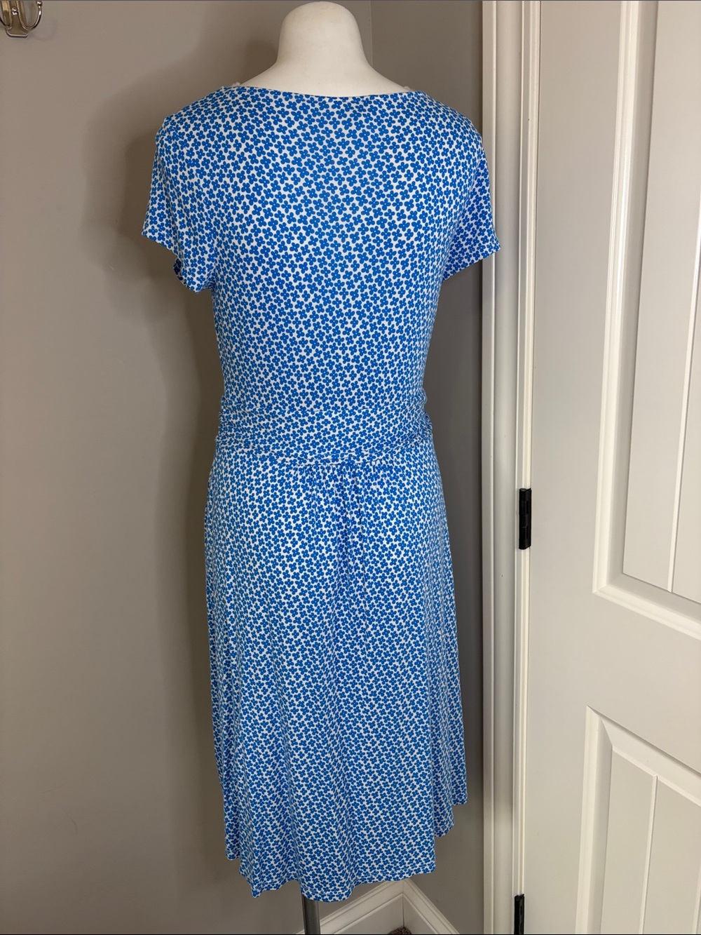 Boden Amelie Brilliant Blue Daisy Bud Print Short Sleeve Dress Knee Length Sz 6 - Picture 9 of 15